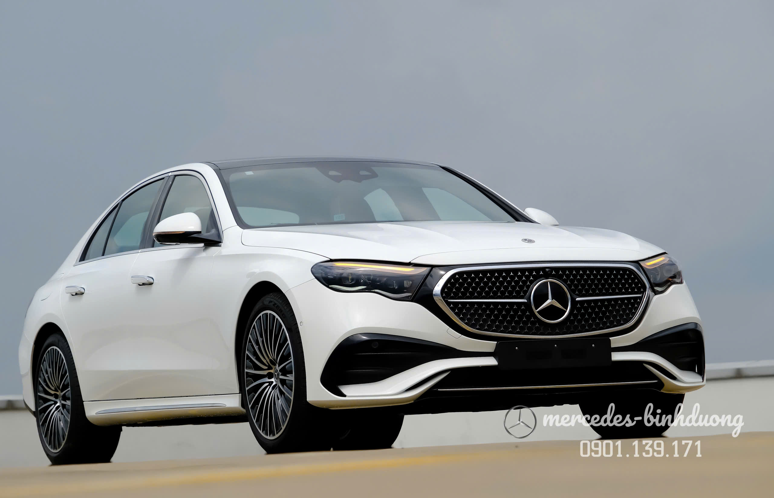 Mercedes E300 AMG All New - Ảnh 4